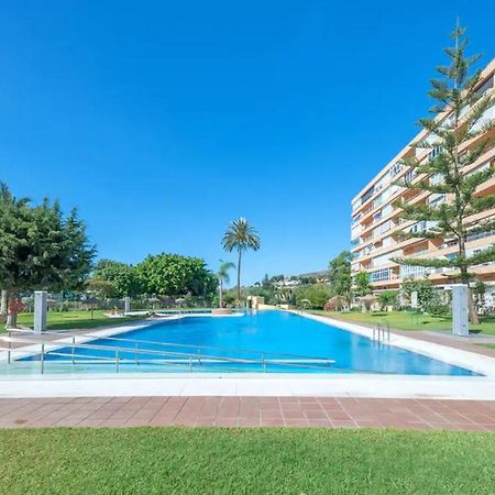 Precioso apartamento moderno y con piscina Torremolinos Exterior foto