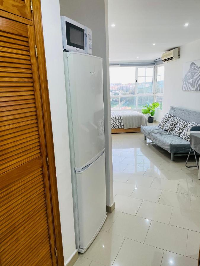 Precioso apartamento moderno y con piscina Torremolinos Exterior foto